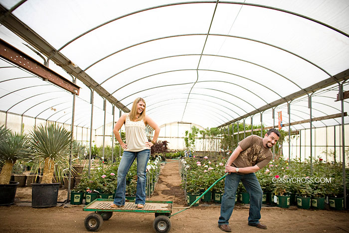 klisty-and-duffy-at-guthels-nursery-in-clovis-nm_10.jpg