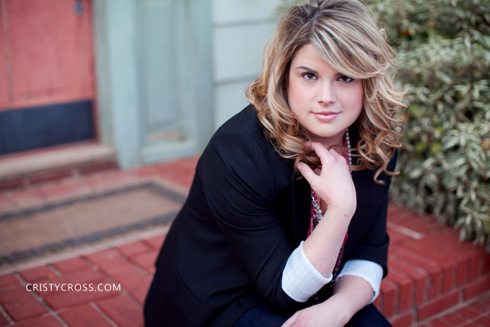 natalies-senior-session-taken-in-lubbock-tx-by-clovis-portrait-photographer-cristy-cross3.jpg