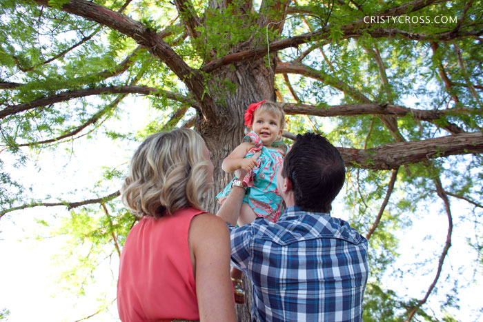 degodt-family-session-taken-by-clovis-portrait-photographer-cristy-cross-at-tech-terrace-lubbock-texas_7.jpg