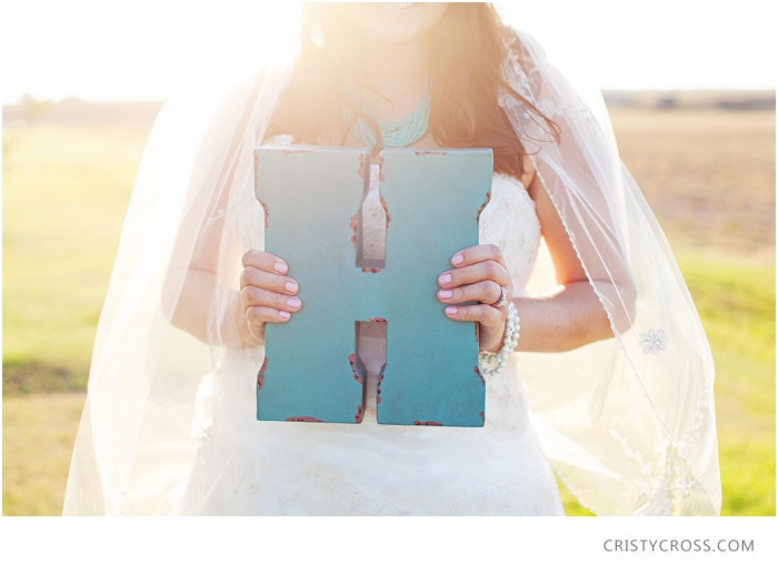 Krystals-Clovis-NM-bridal-session-taken-by-Clovis-Wedding-Photographer-Cristy-Cross_005.jpg