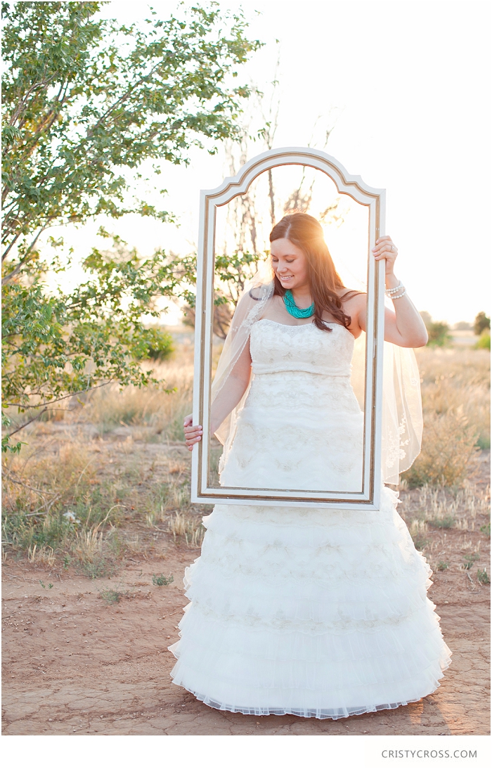 Krystals-Clovis-NM-bridal-session-taken-by-Clovis-Wedding-Photographer-Cristy-Cross_006.jpg