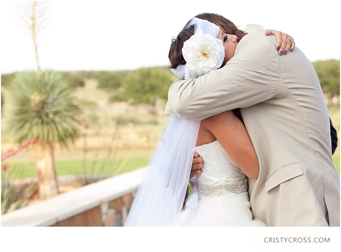 Lindsey-and-Kelbys-Hill-Country-Wedding-taken-by-Wedding-Photographer-Cristy-Cross__048.jpg