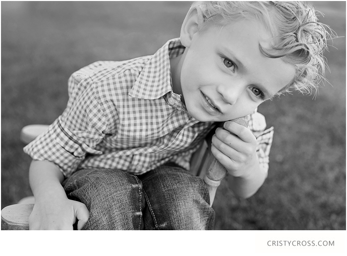 The-Curtiss-colorful-and-sunny-Fall-family-session-taken-by-Clovis-Portrait-Photographer-Cristy-Cross_022.jpg