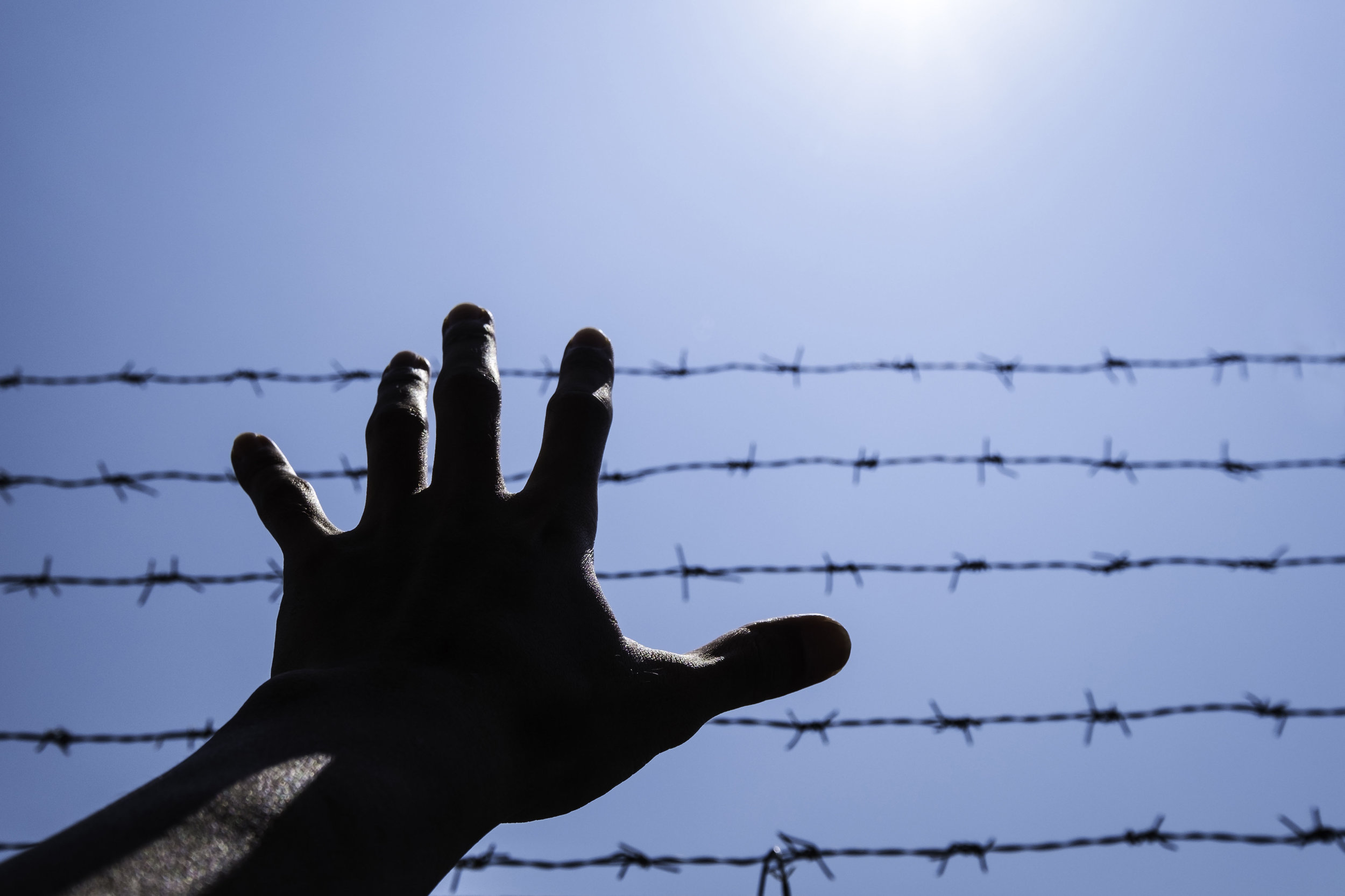 ThinkstockPhotos-519893720-Detainees.jpg