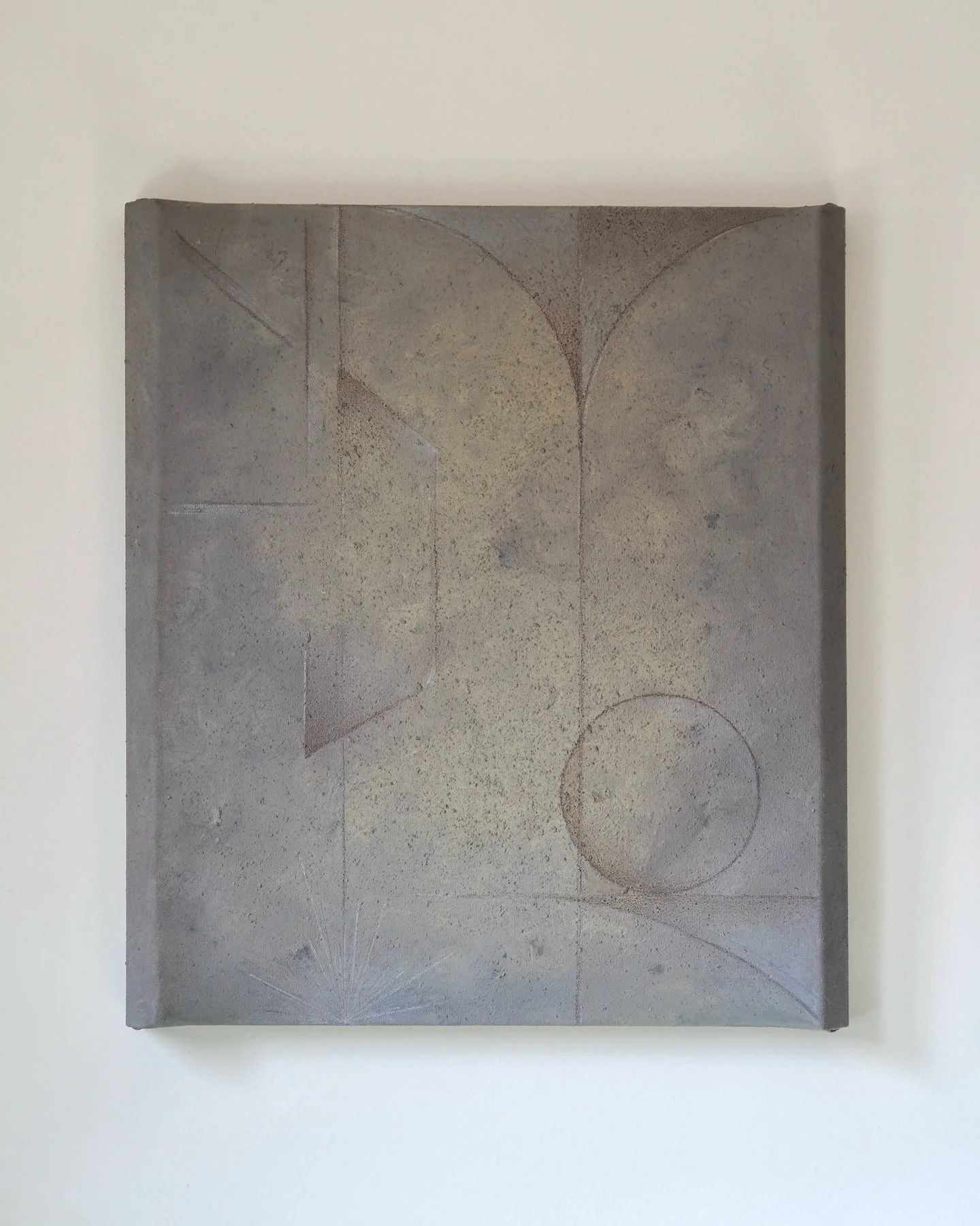 Untitled 92

🌃🌌

Eucalyptus, black cement pigment, marble dust, pastels, and colored pencil on 23x25in canvas