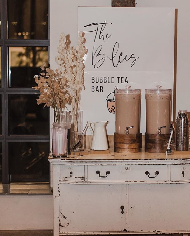 Some weddings have open bars and some have bubble tea bars. You best believe C+P had both. Design + set up done by yours truly.  Happy #nationalbubbleteaday
