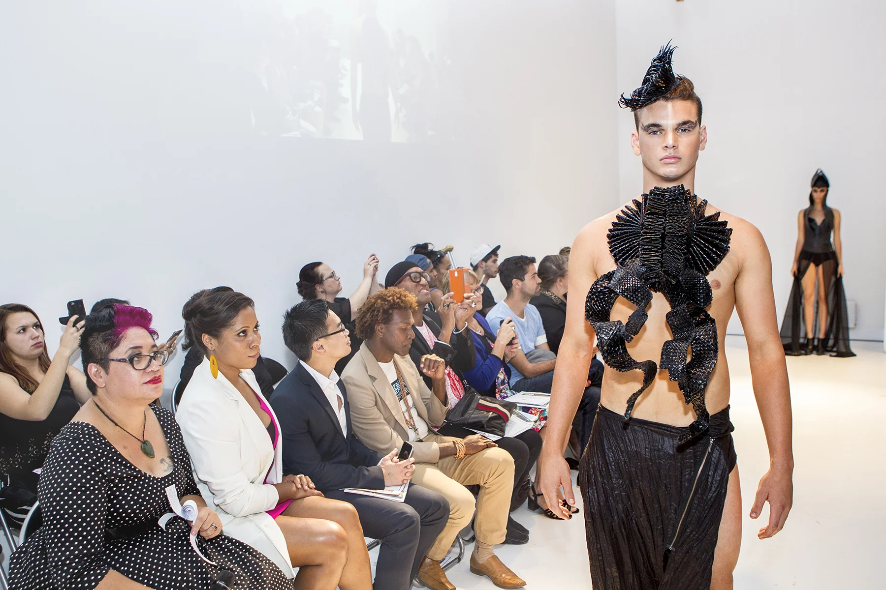 Artificial-Fashion-Photo-34.jpg