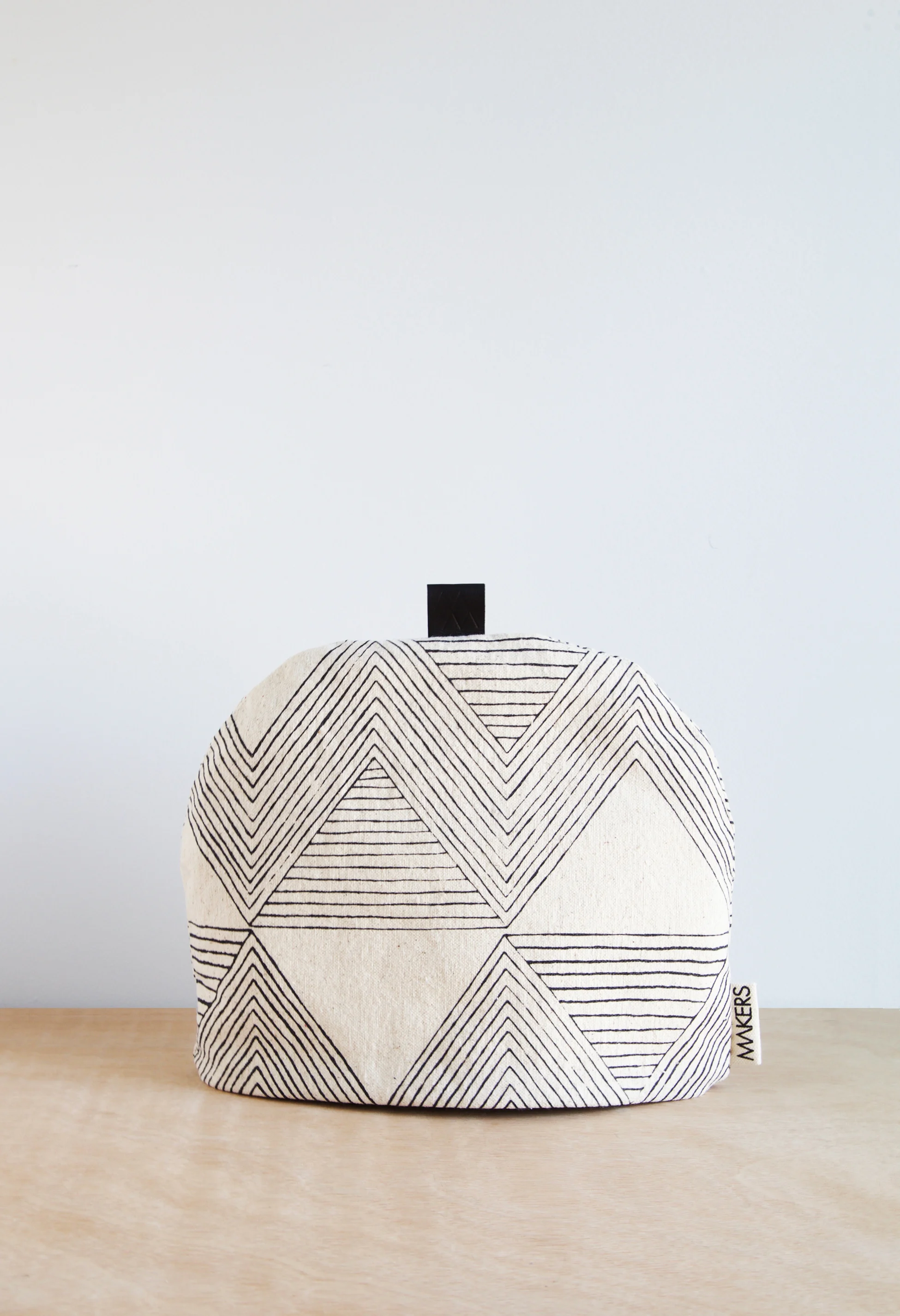 grey zig zag_wee cosy.jpg