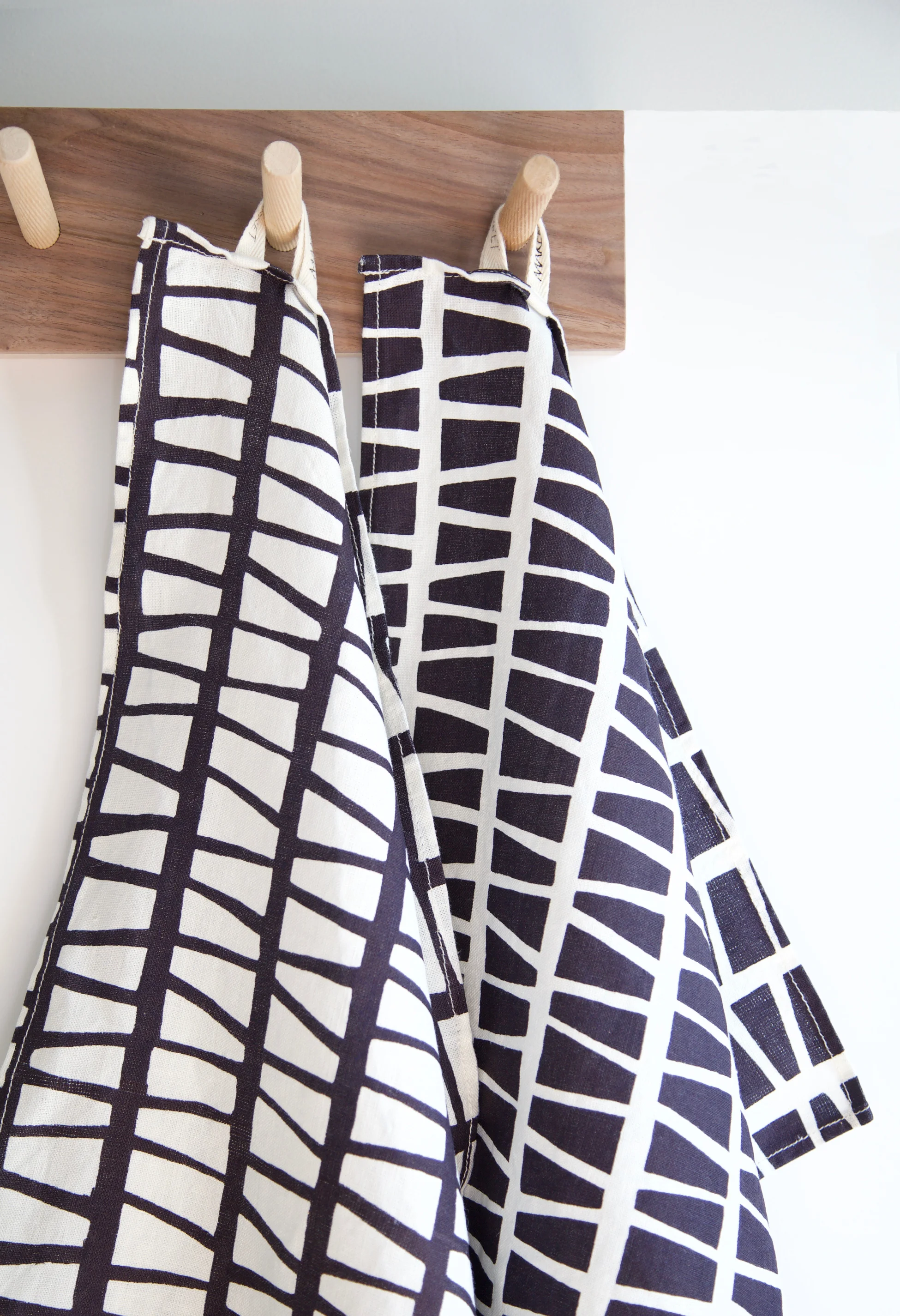 TEA TOWEL_ivory blocks.jpg