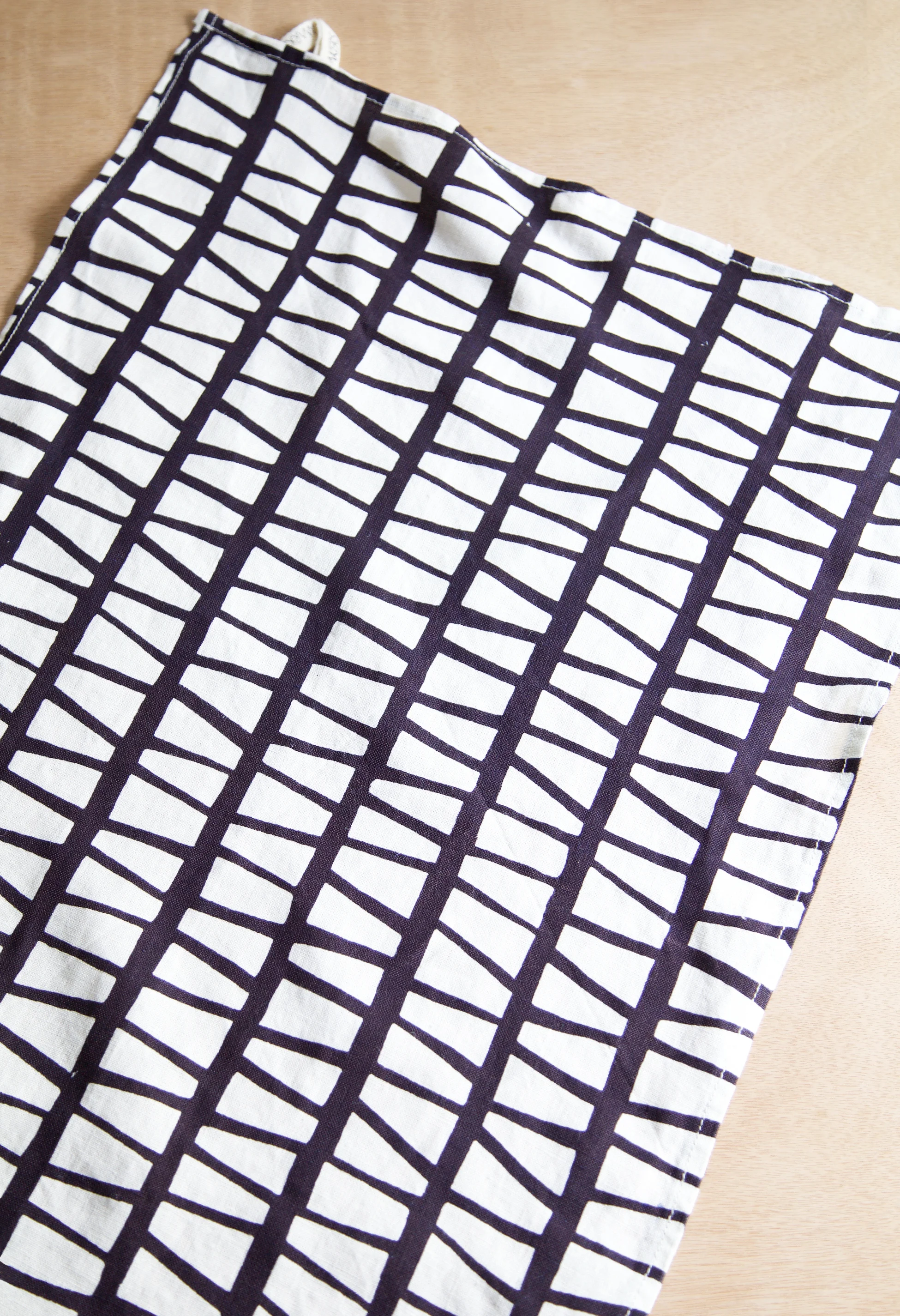 TEA TOWEL_ivory neg block 2.jpg