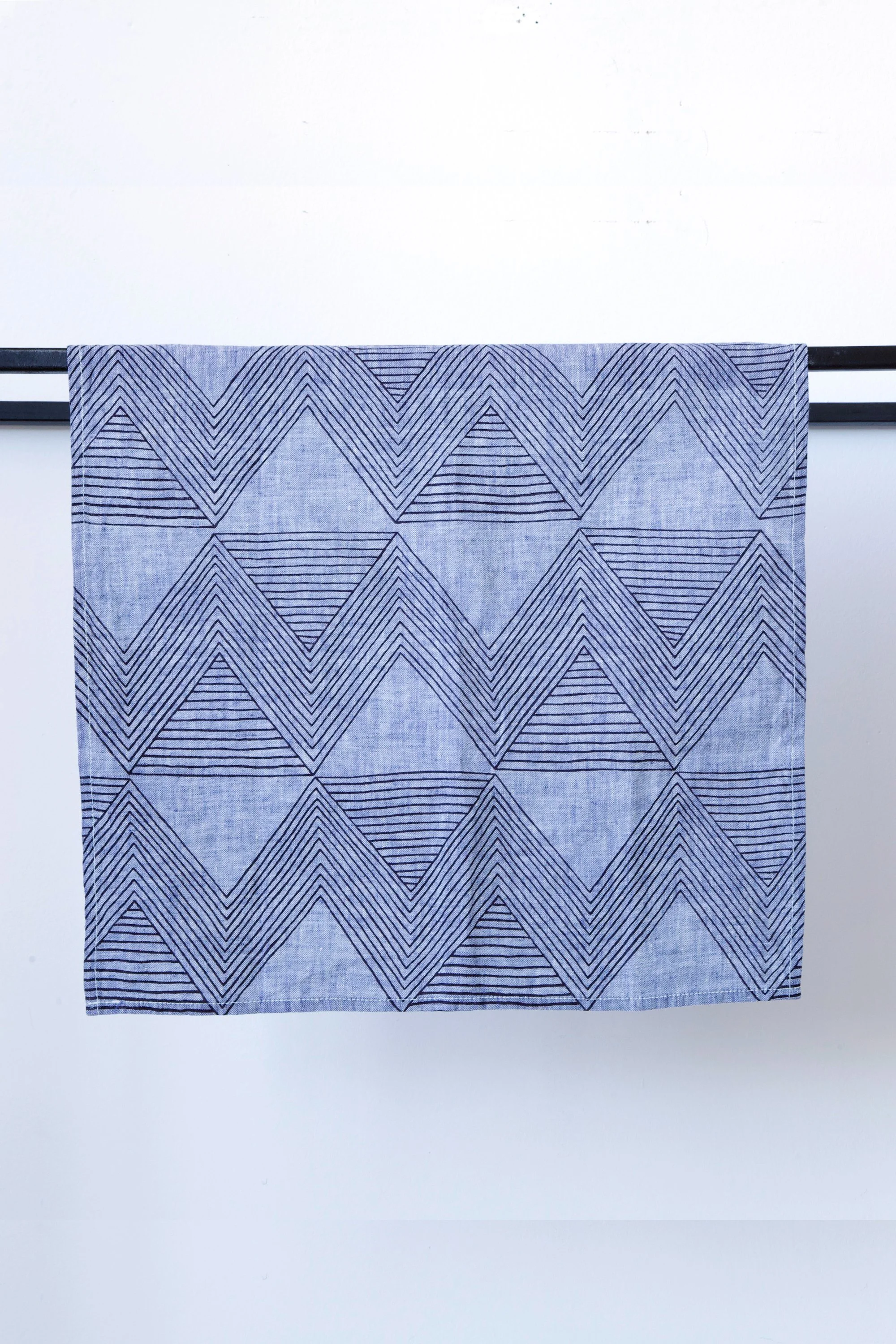 NAPKIN_chambray zig flat URBN.jpg