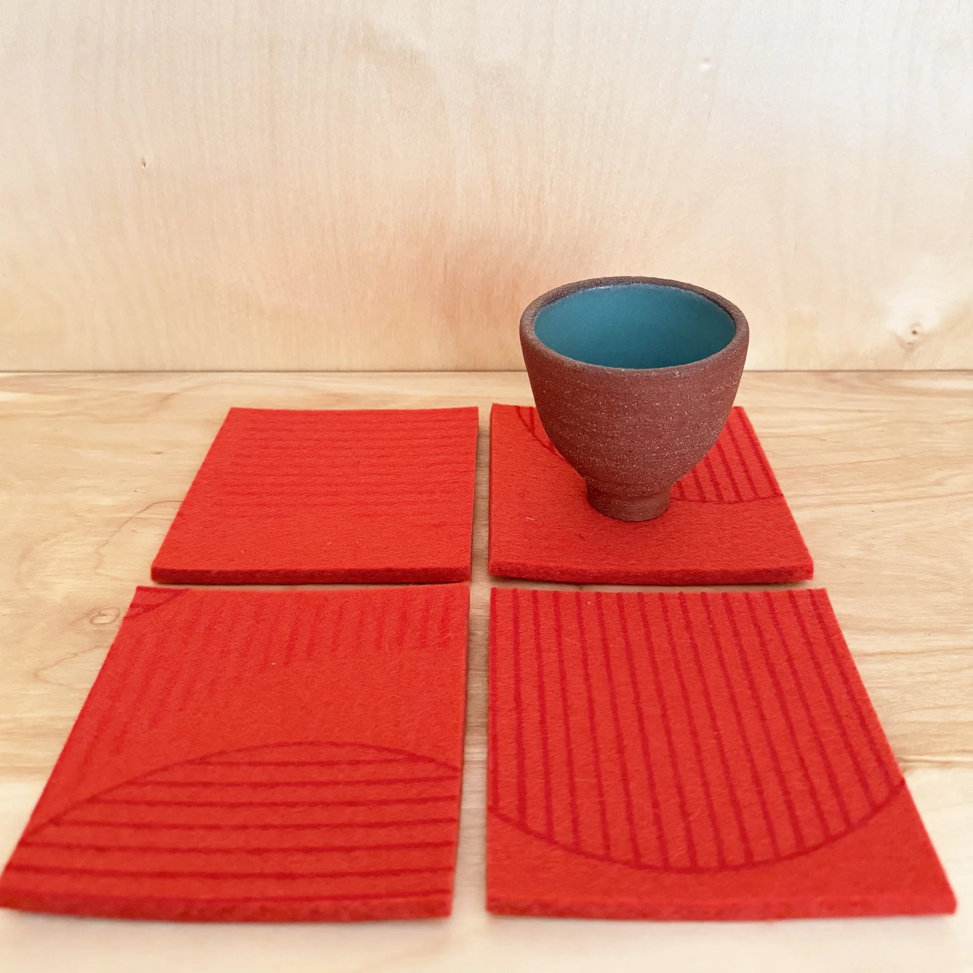 Coasters/2-Tone Red Circle LIne Print on Tomato Wool Felt