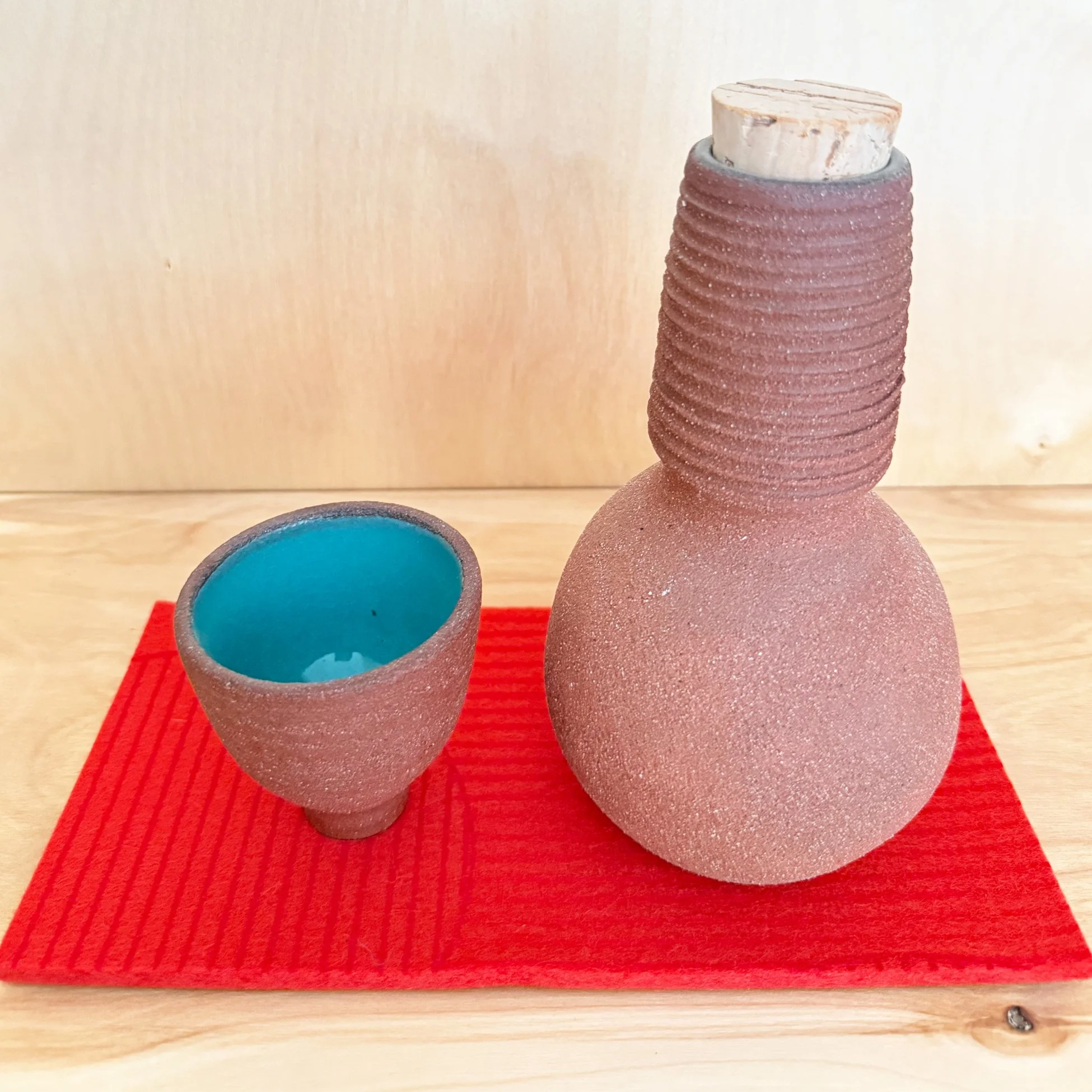 Double Coasters/2-Tone Circle Line Print on Tomato Wool Felt