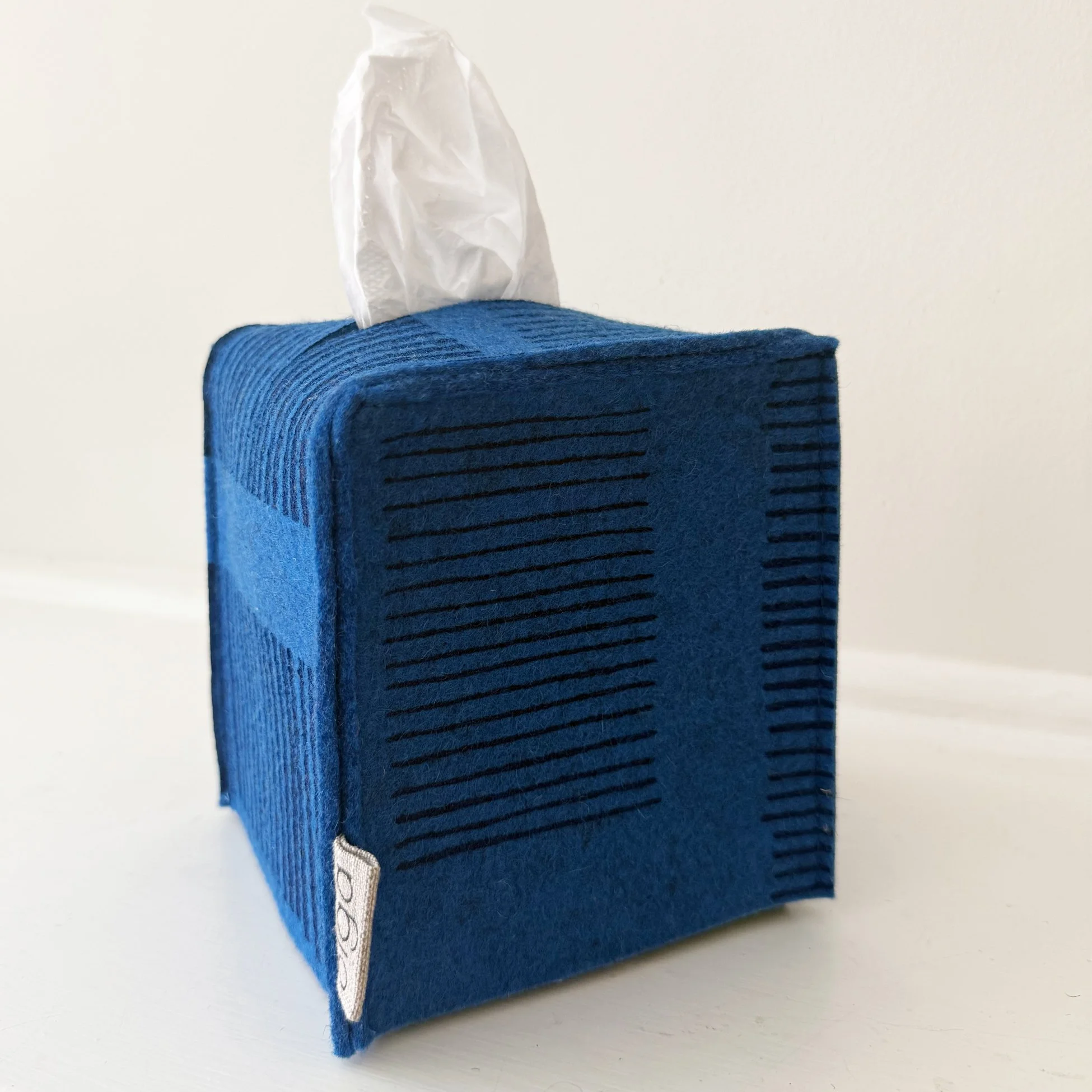 TISSUE BOX_lake marks product2SQ.jpg
