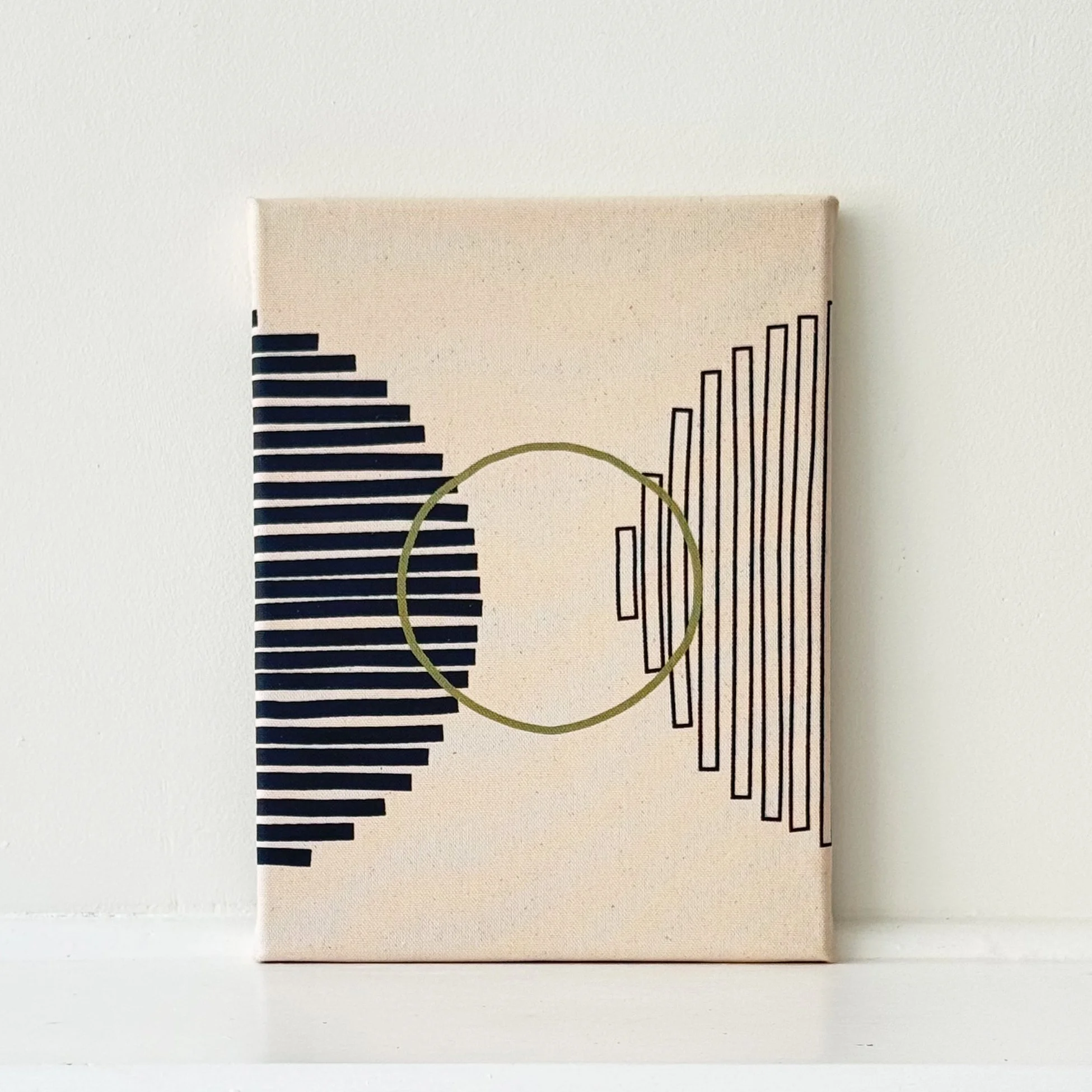 9x12_circles outline II w:olive.jpg