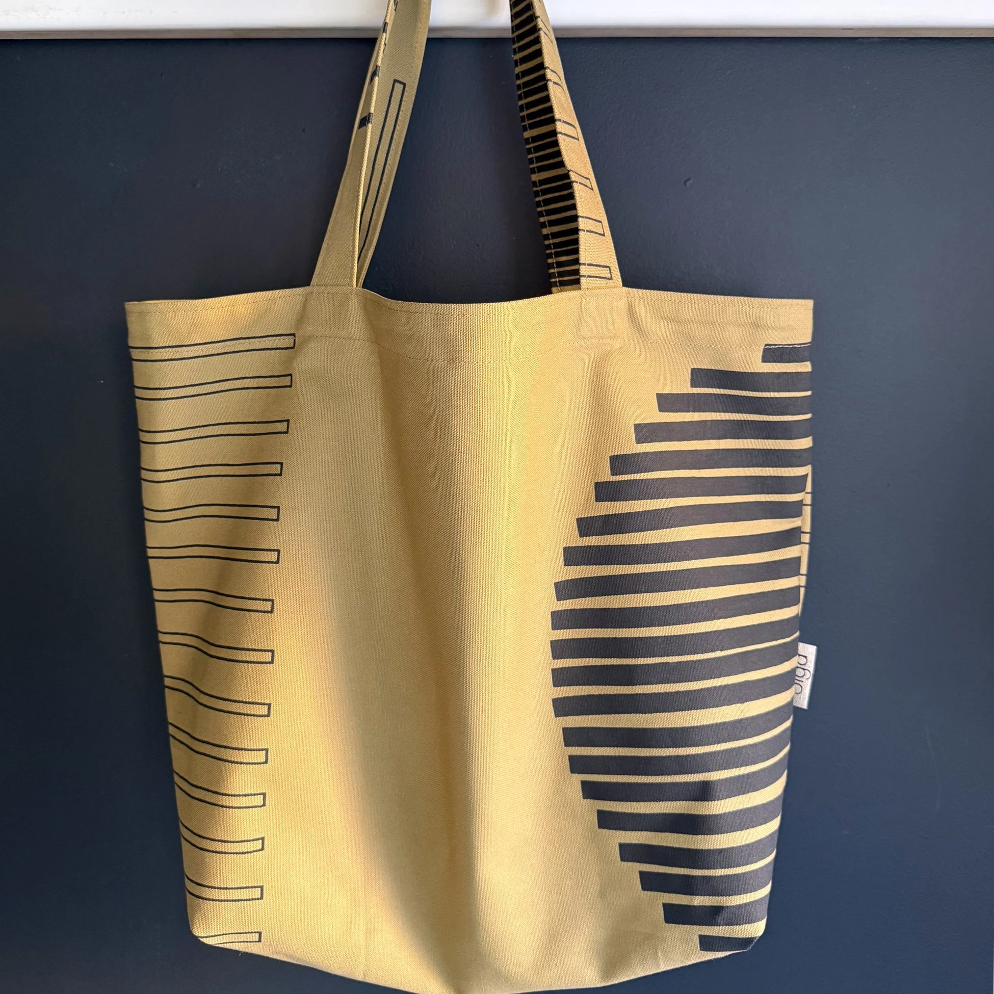 TOTES_off kilter olive charcoal.jpg