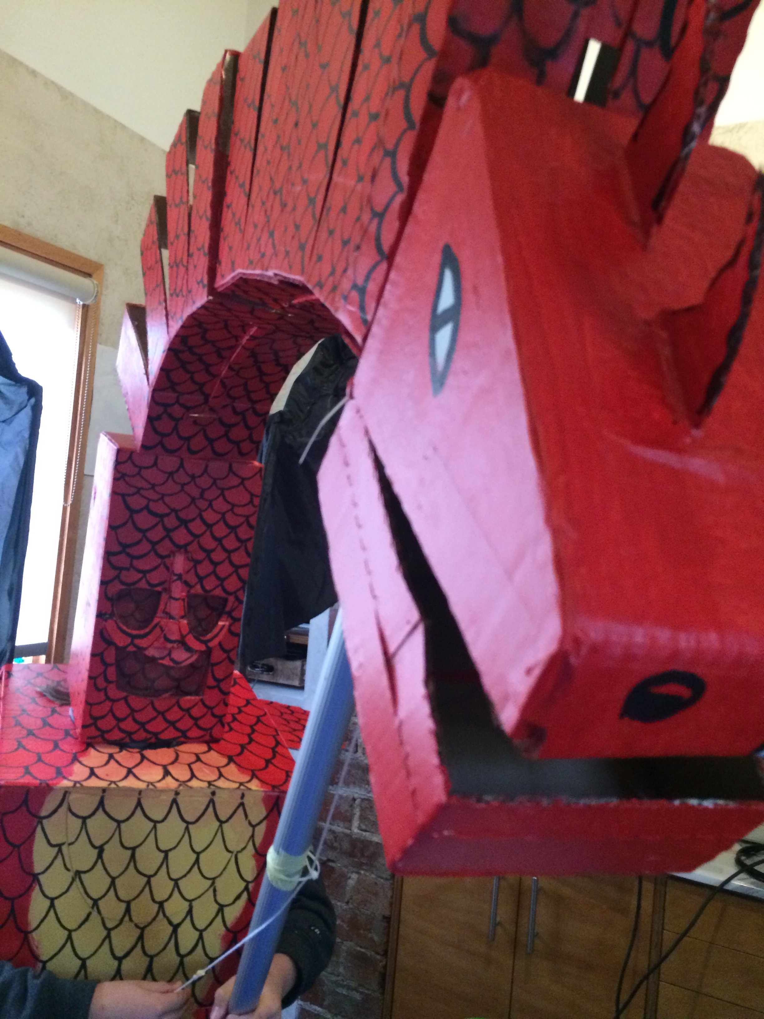 Smaug box dragon