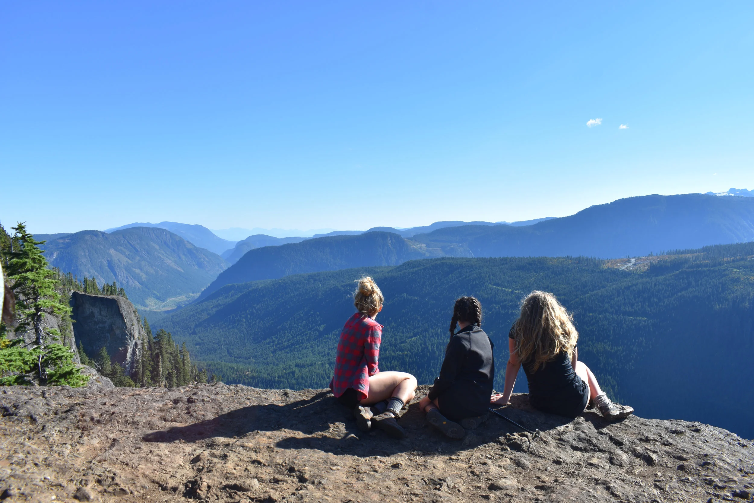 Stunning view students.jpg