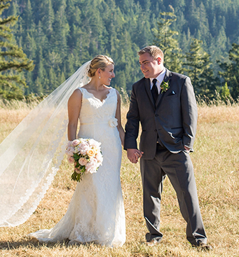 Sweet + Crafty | Allyson + Tyler Review