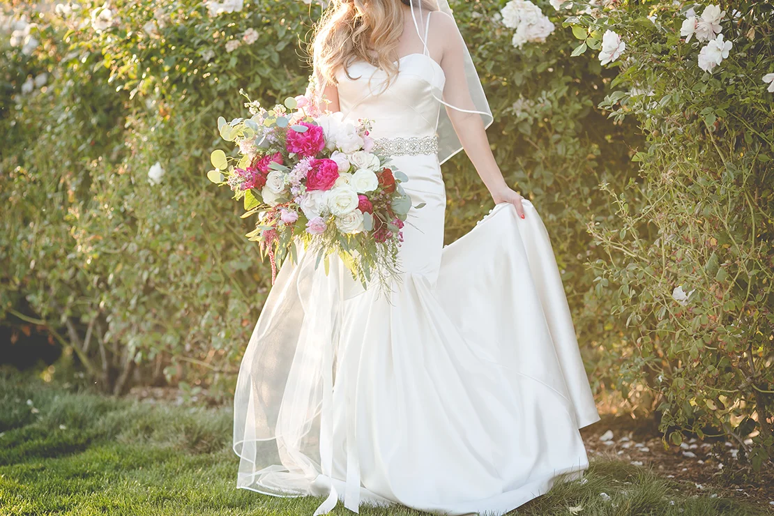 Beauty in Bloom | Elegant Country Club Wedding Styled Shoot