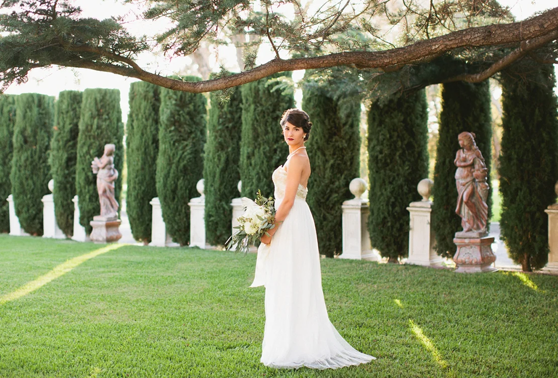 20s Meets Modern Wedding | Jefferson Street Mansion Styled Shoot