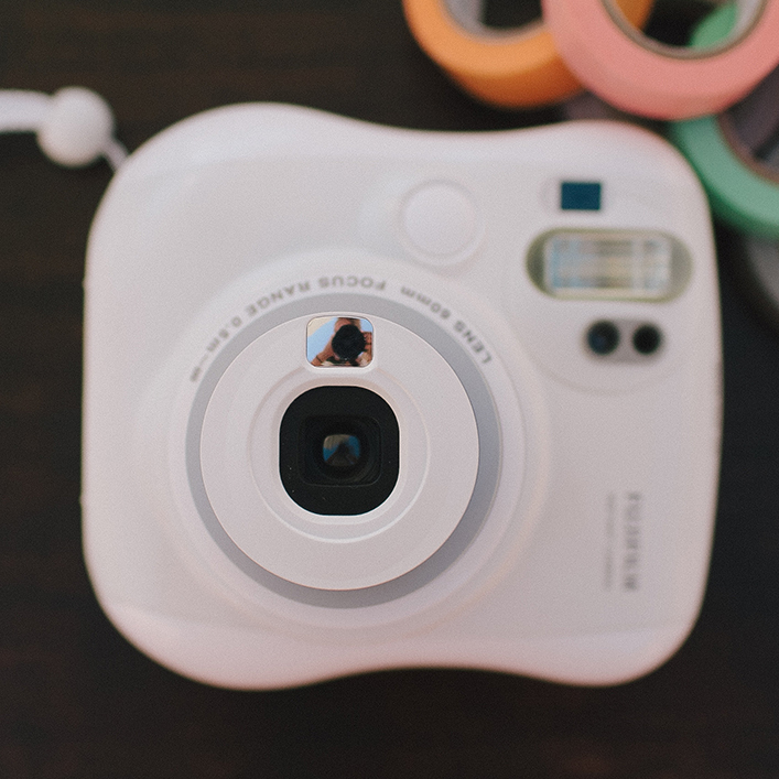 INSTAX Polaroid CAMERAS