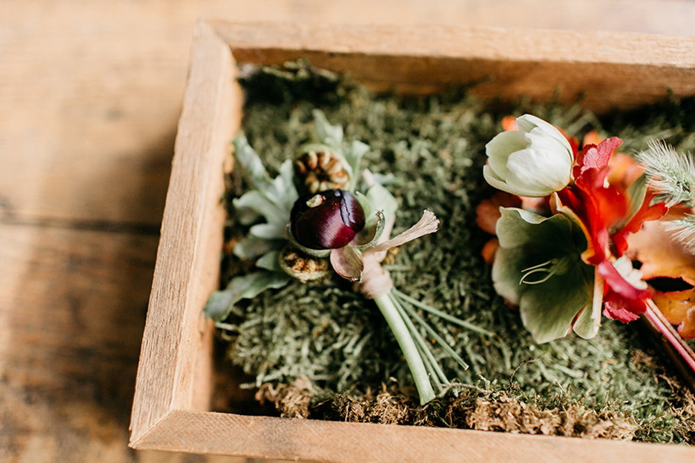 sweet_and_crafty_industrial_romance_styled_shoot_016.jpg