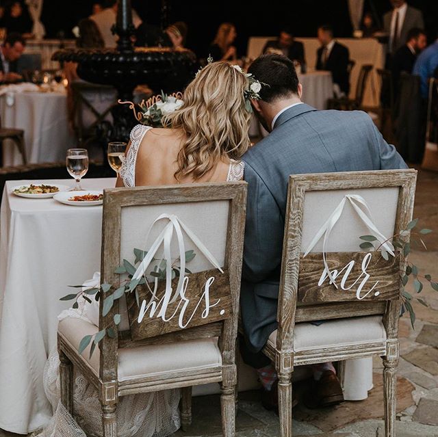 Love what an impact even the smallest of details make! Thank you for sharing these photos, Lindy! 📷: @billiejoandjeremy