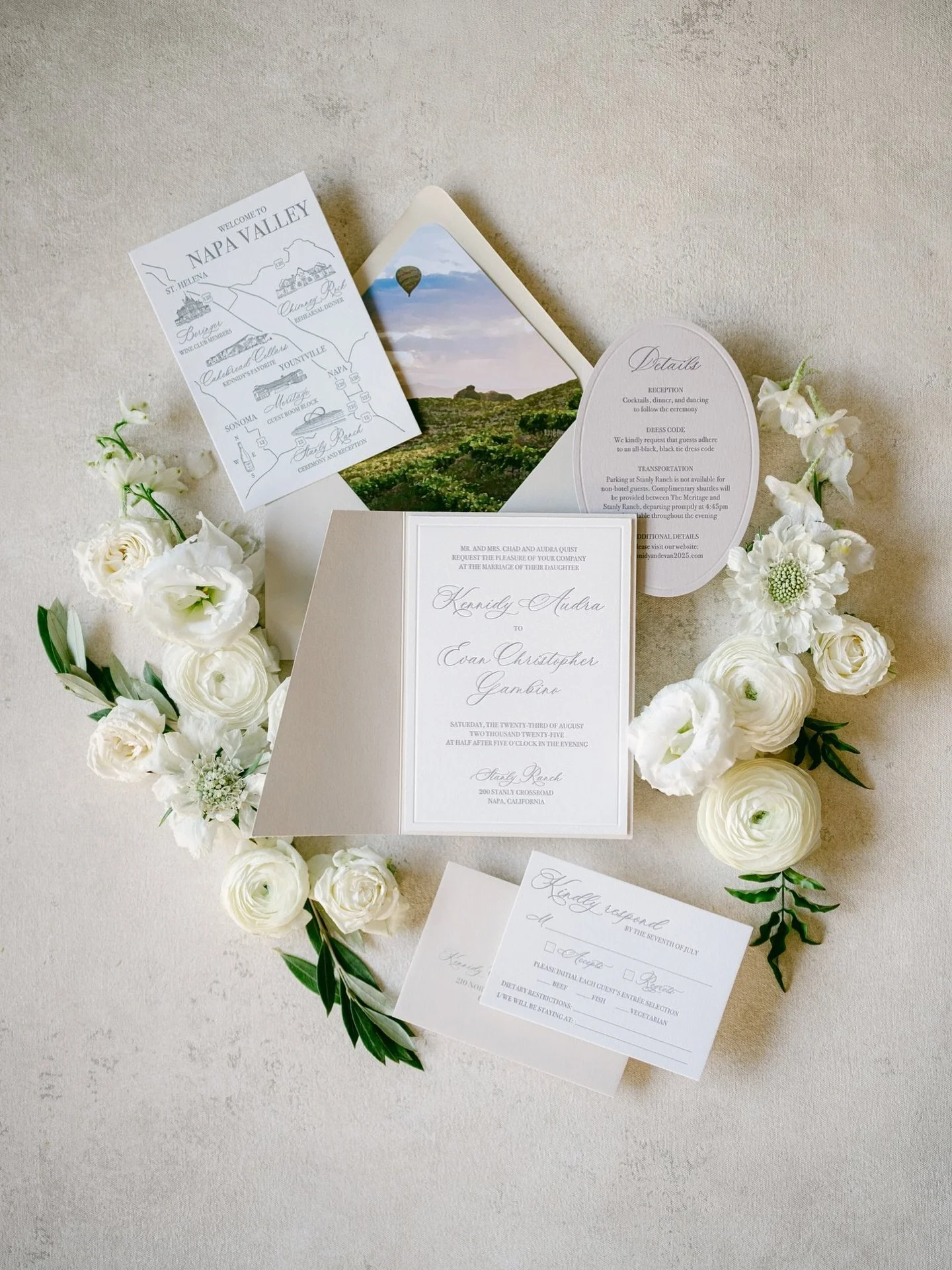 I cannot wait to share more details from this invitation suite, complete with illustrations done by the talented groom! But for now, this will do. Obsessed with the flat lay styling by @scottanddanaphotographers 🤍

Planning and Design: @asavvyevent 