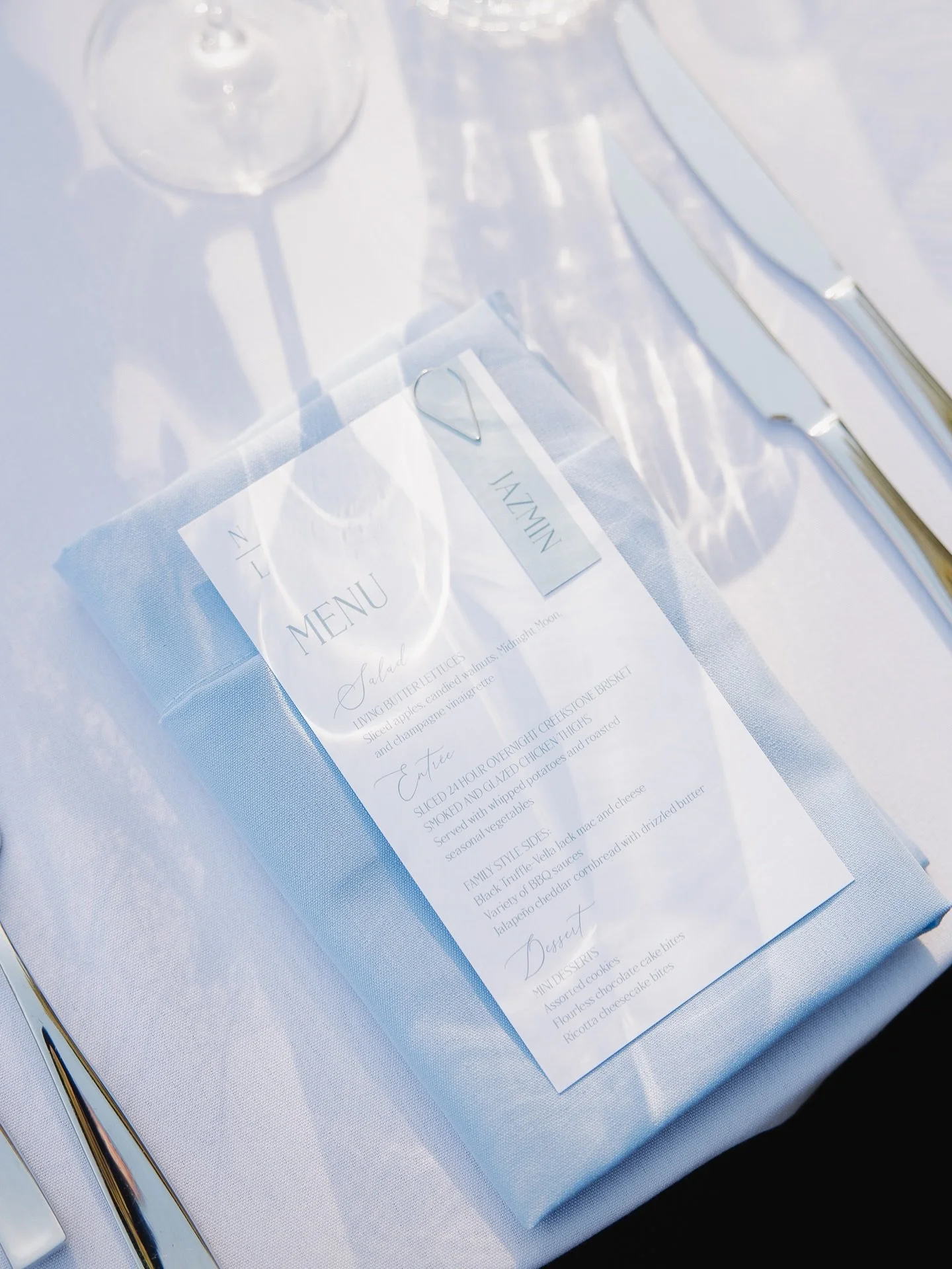 A moment for this lighting! Menu design for Lily and Nick. 

Planning: @asavvyevent 
Photography: @mackenzieelaynephoto 
Venue and Catering: @treposti_events Tre Posti
Flowers: @sonoma.flowers
Rentals: @brighteventrentals 
Video: @moonstruck_films