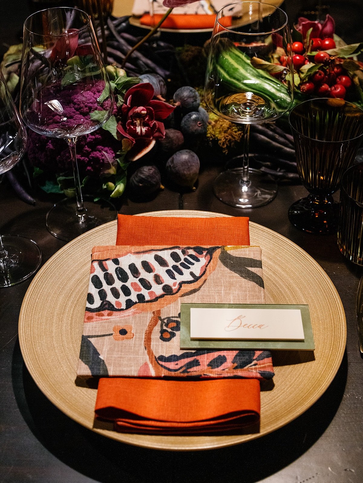 Custom designed rehearsal dinner menus that incorporated the same fabric used later that night for the welcome party. I can&rsquo;t get over how this all came together with the planning and design by @asavvyevent and insanely beautiful floral design 