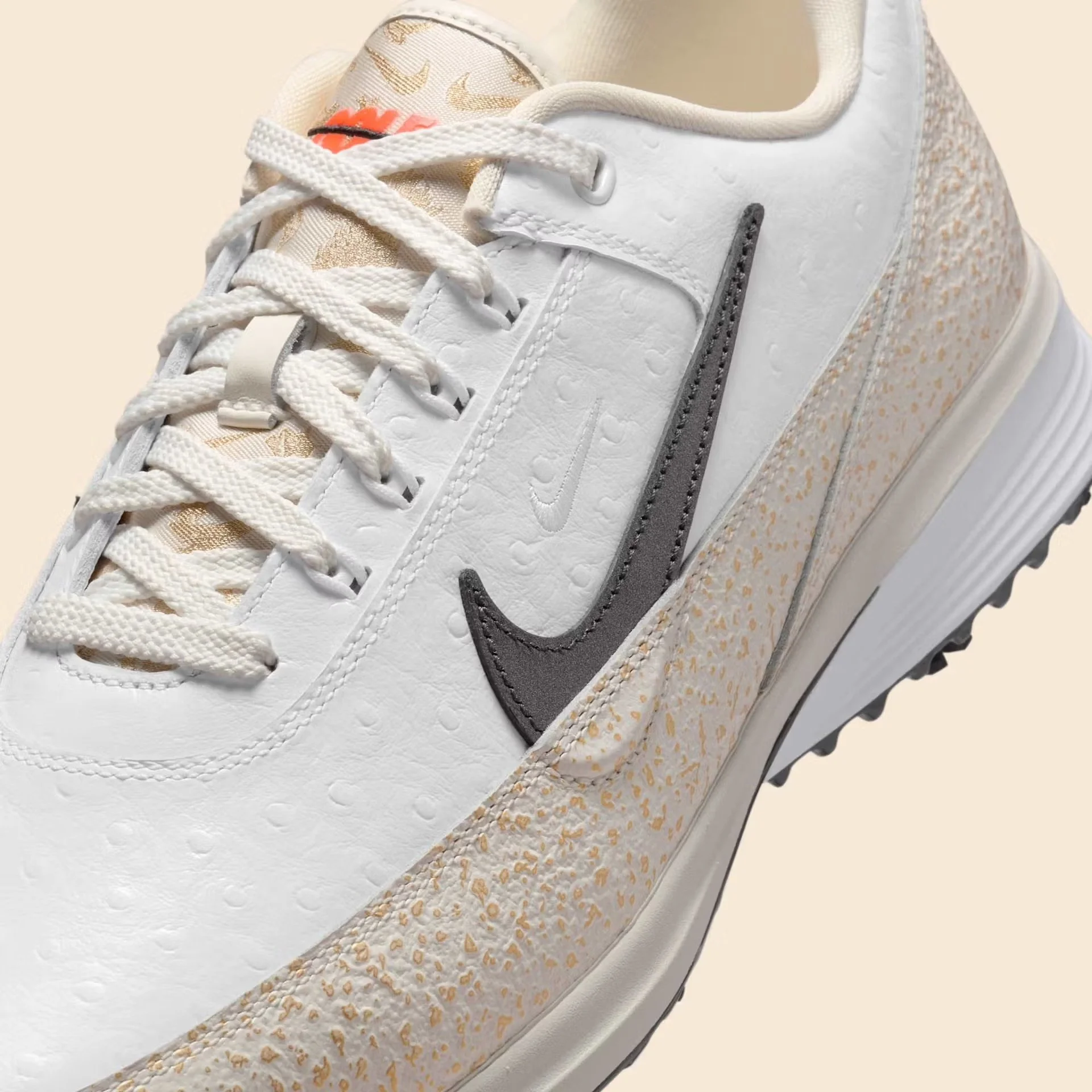 nike-victory-tour-4-british-open-HQ3055-100-7.jpeg