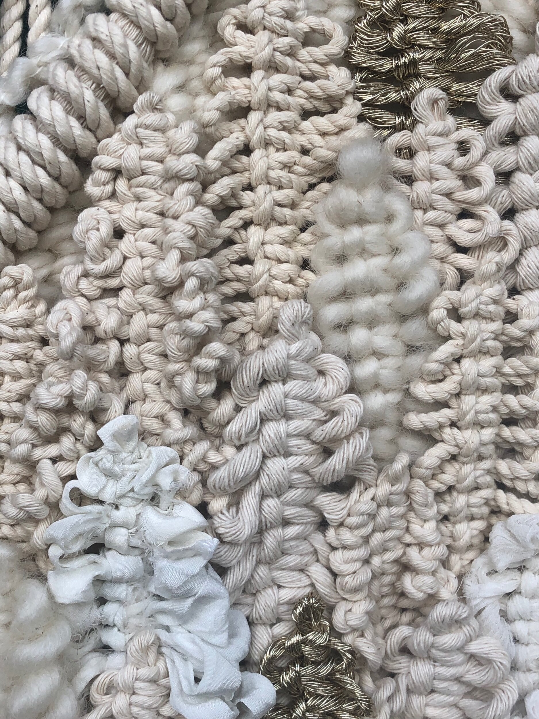 55D37E51-35DA-45B5-B2DB-FAFA57EDDAE6