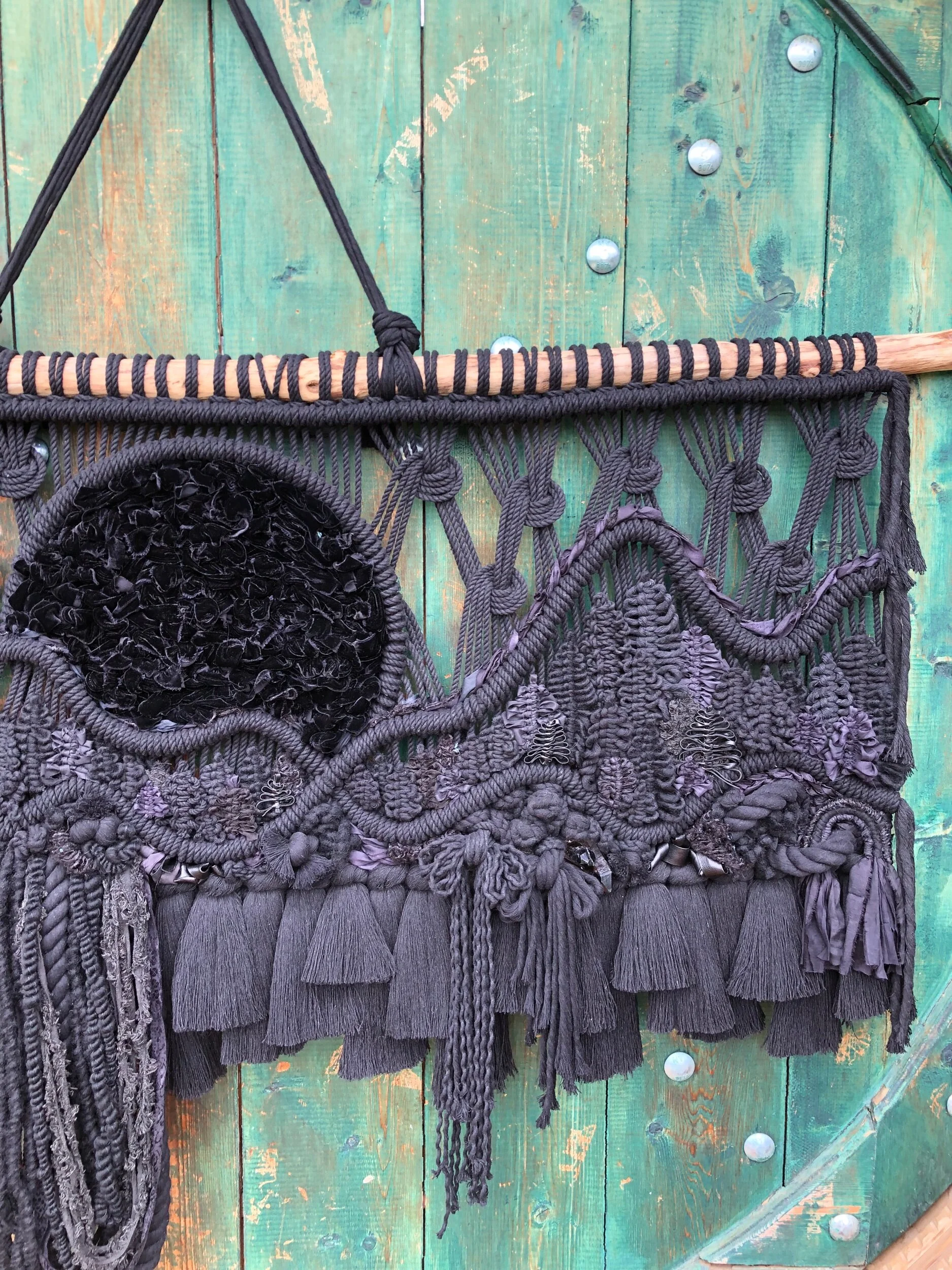 E3C15E70-AF57-4B0A-BFE7-28BA240D1F1F