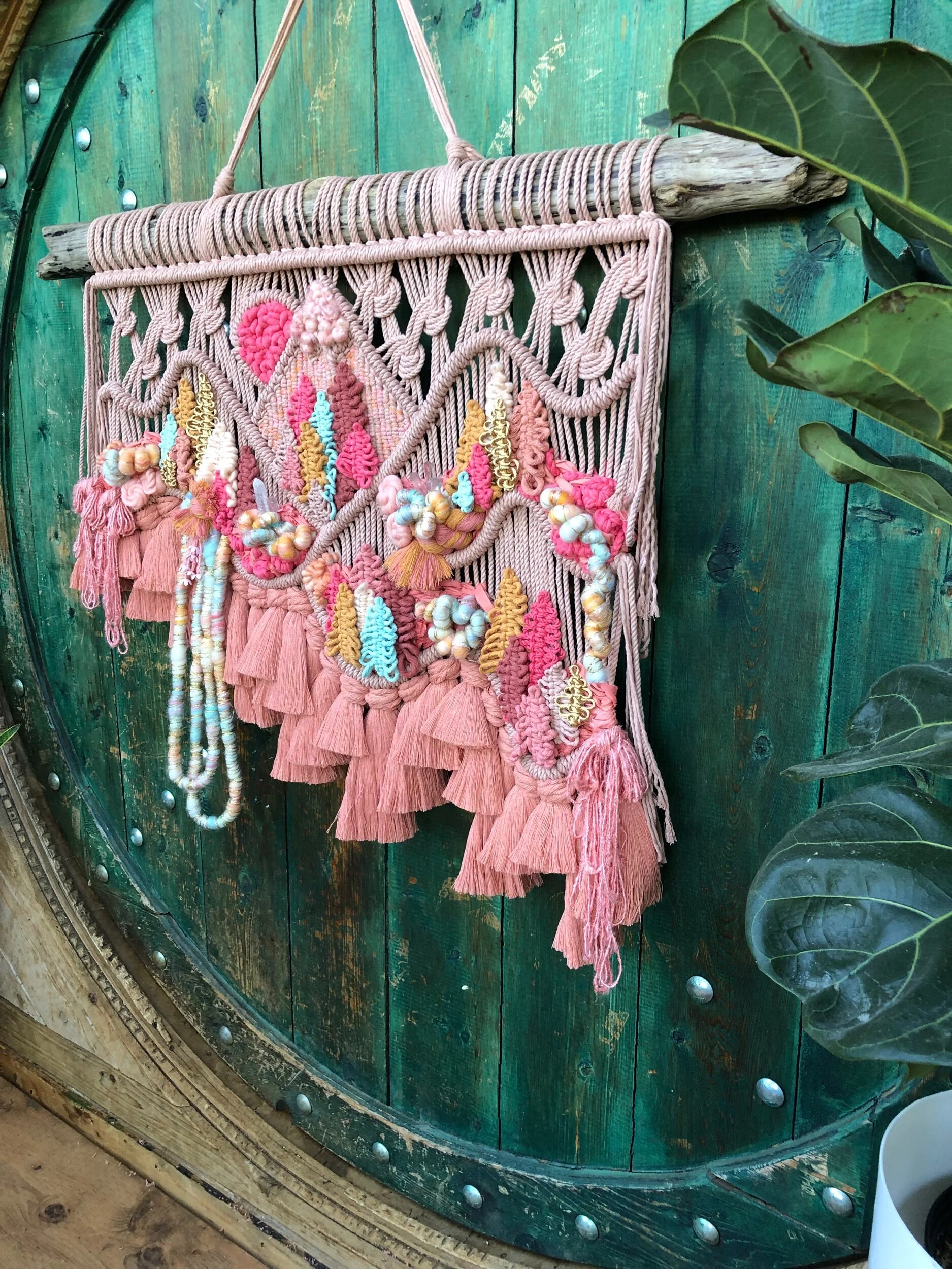 4D12D76A-472A-422E-921F-EB260D1000BF