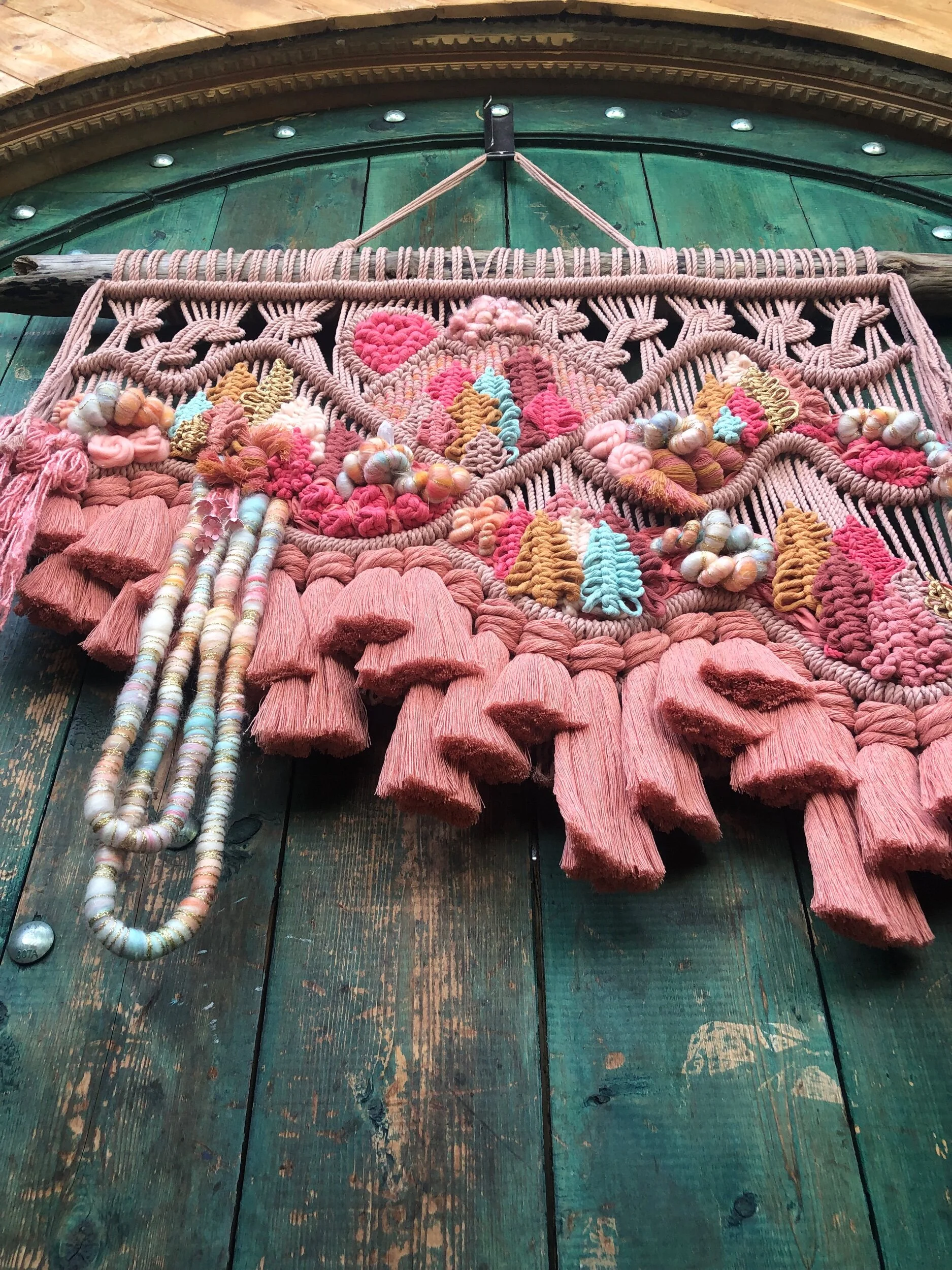 76650BE9-C860-4C97-9FB1-4EC15DBC613A