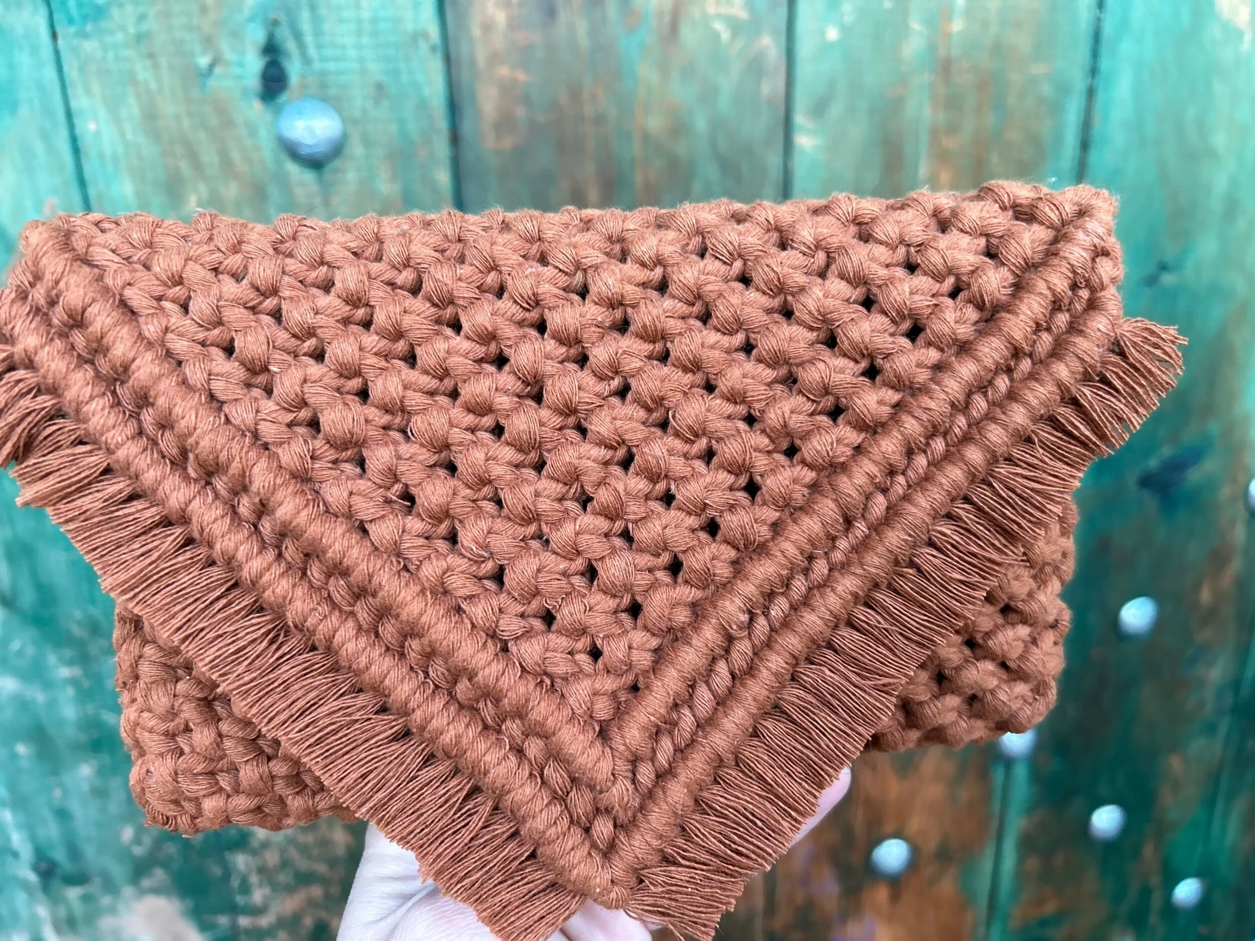 00E5BB52-4C0C-43AE-89F9-6FE42D37446F