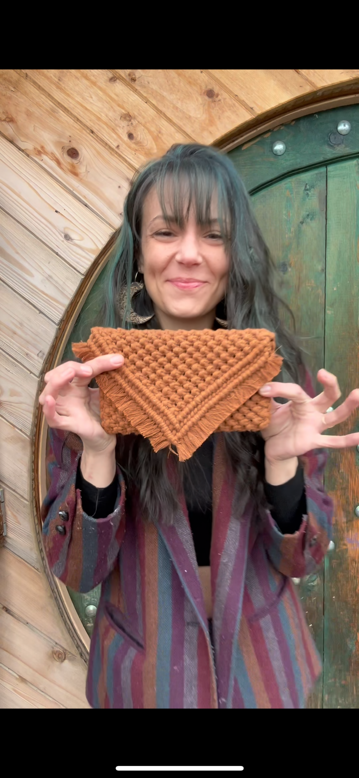 BA396F84-2E34-4361-AE28-0A13C37356CB