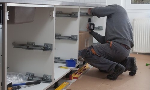 house-builders-kitchen-fitting.jpeg