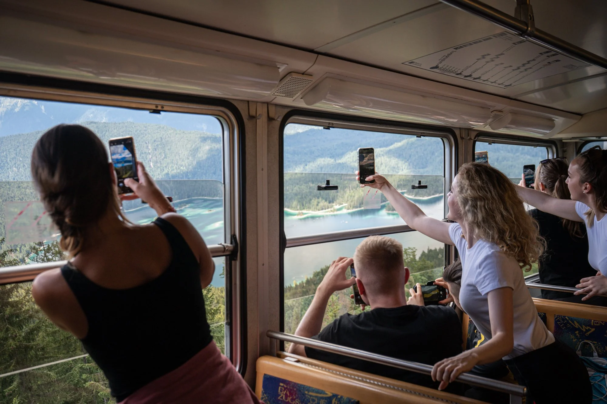 20220801_Mucha_zugspitze_google_349.jpg