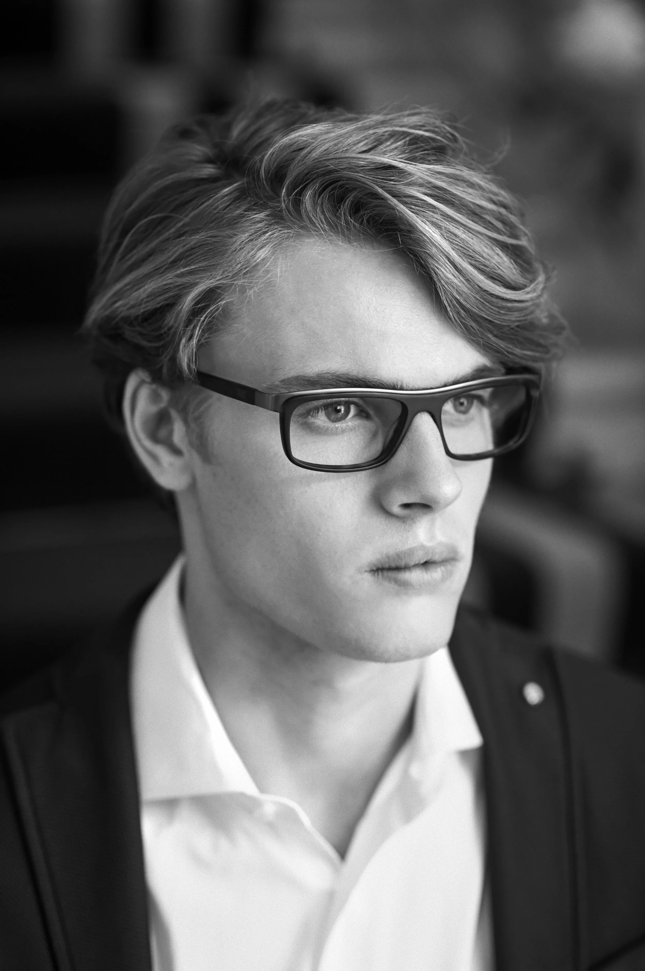 What they say: TD offers something rare to the eyewear world – custom made frames. This service, gives you the chance to create one-of-a-kind frames, in perfect harmony with your facial features. TD Bespoke frames are tailor-made for the customer, to every last detail. A series of facial measurement are taken to ensure a perfect fit and everything from the material used to the colour of the frame is up to you. What we say: It sounds pretty amazing, but we believe Tom Davies lives up to its demanding claims. These are bespoke and brilliant.