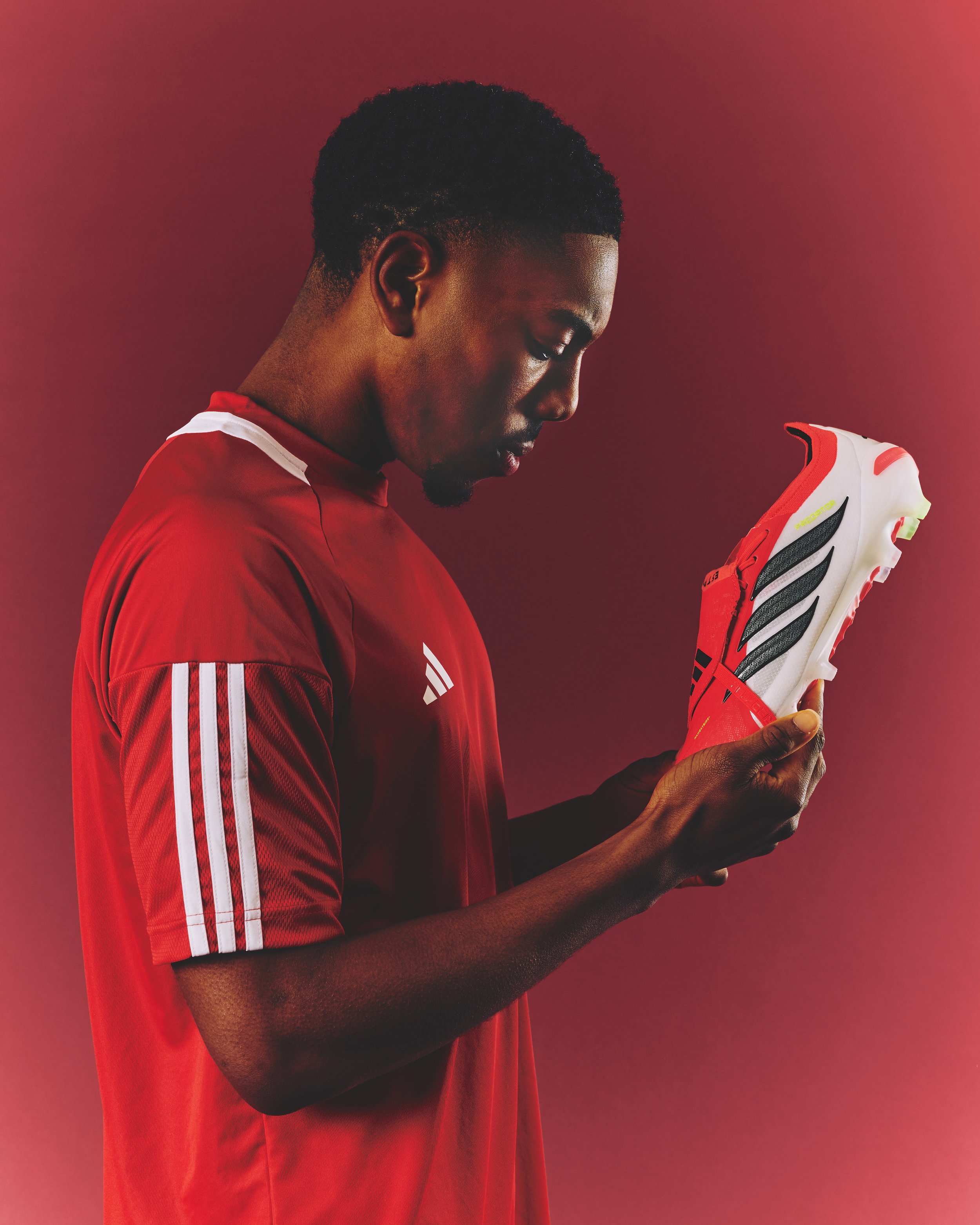 SD_Adidas_Predator_Vs_F501892.jpg