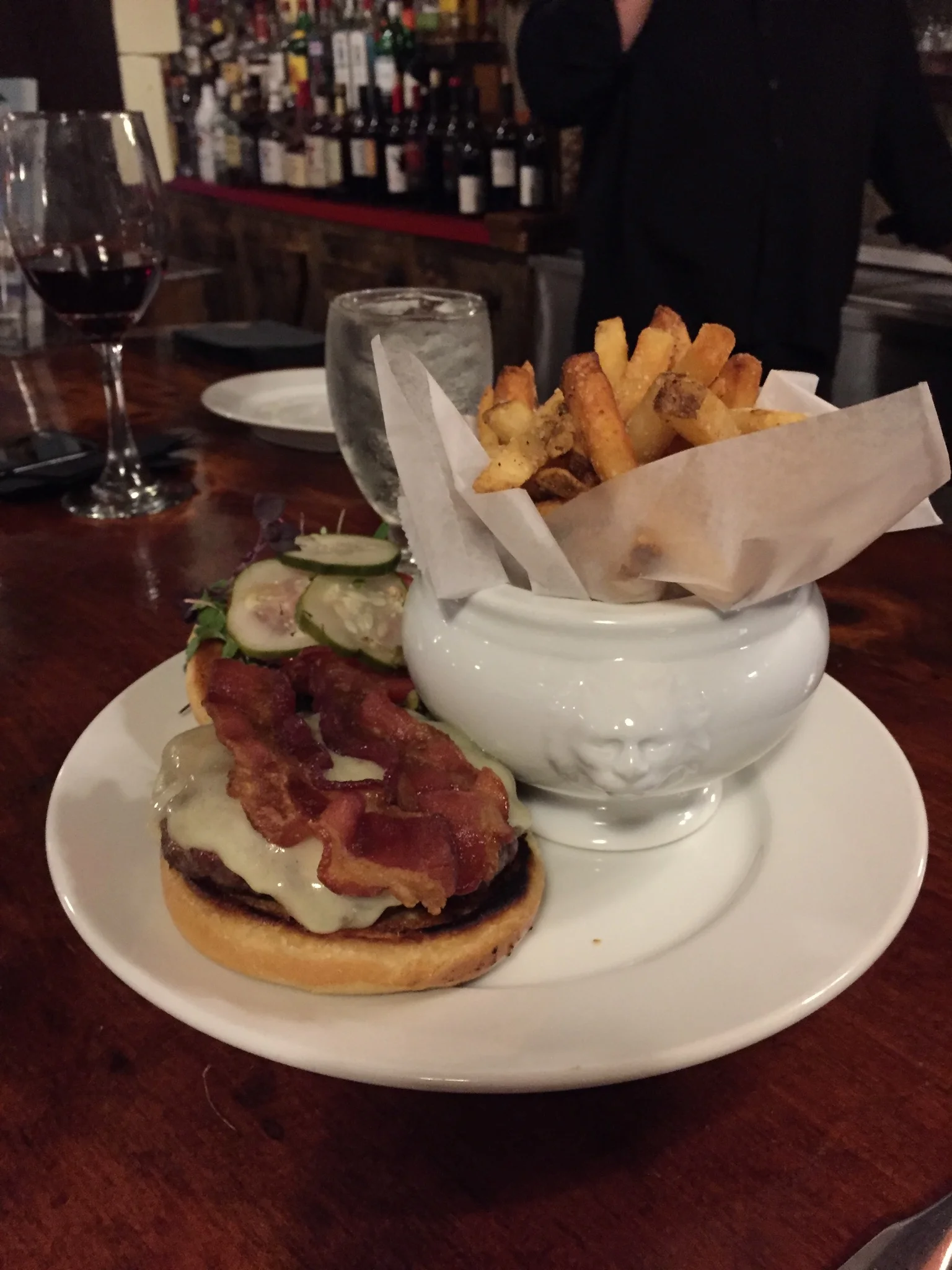 During a meal at the Rangeley Inn , in Rangeley, ME, I loved how the french fries were presented on my husband's meal. It took a burger and fries from ho hum to something a little extra special. I found a bowl from Sur La Table, that looks the same (it could even be the same bowl).