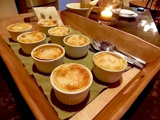 How to make mini apple pies for a New England Fall fire pit gathering 