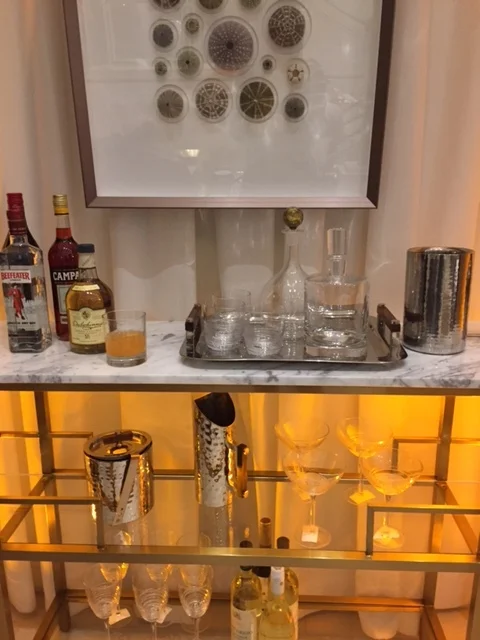 Creating a color theme for a party