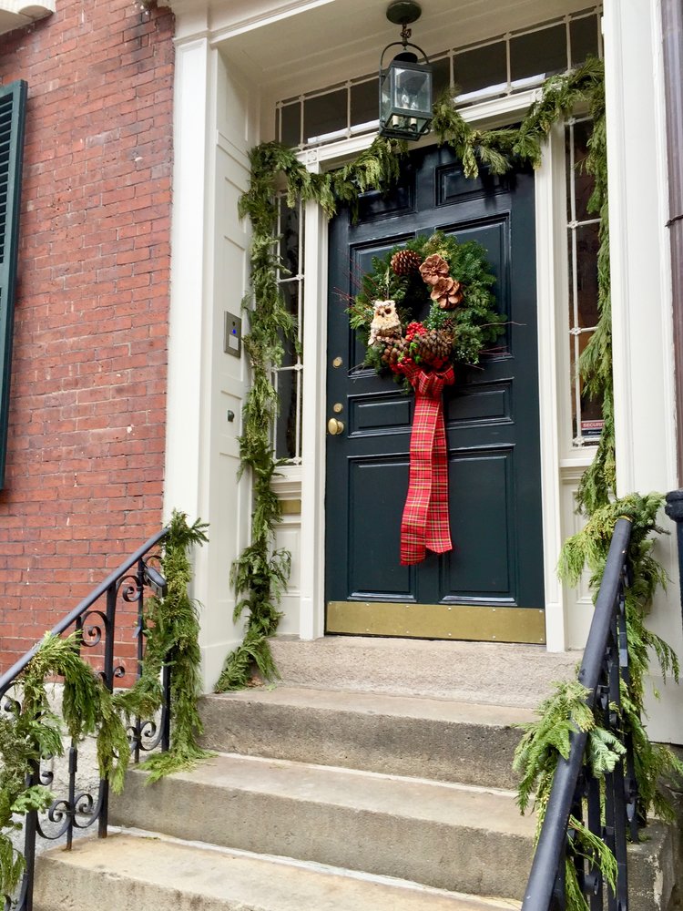 Christmas in New England - Beacon Hill Boston, MA - LINDA DAVIS - NEFL
