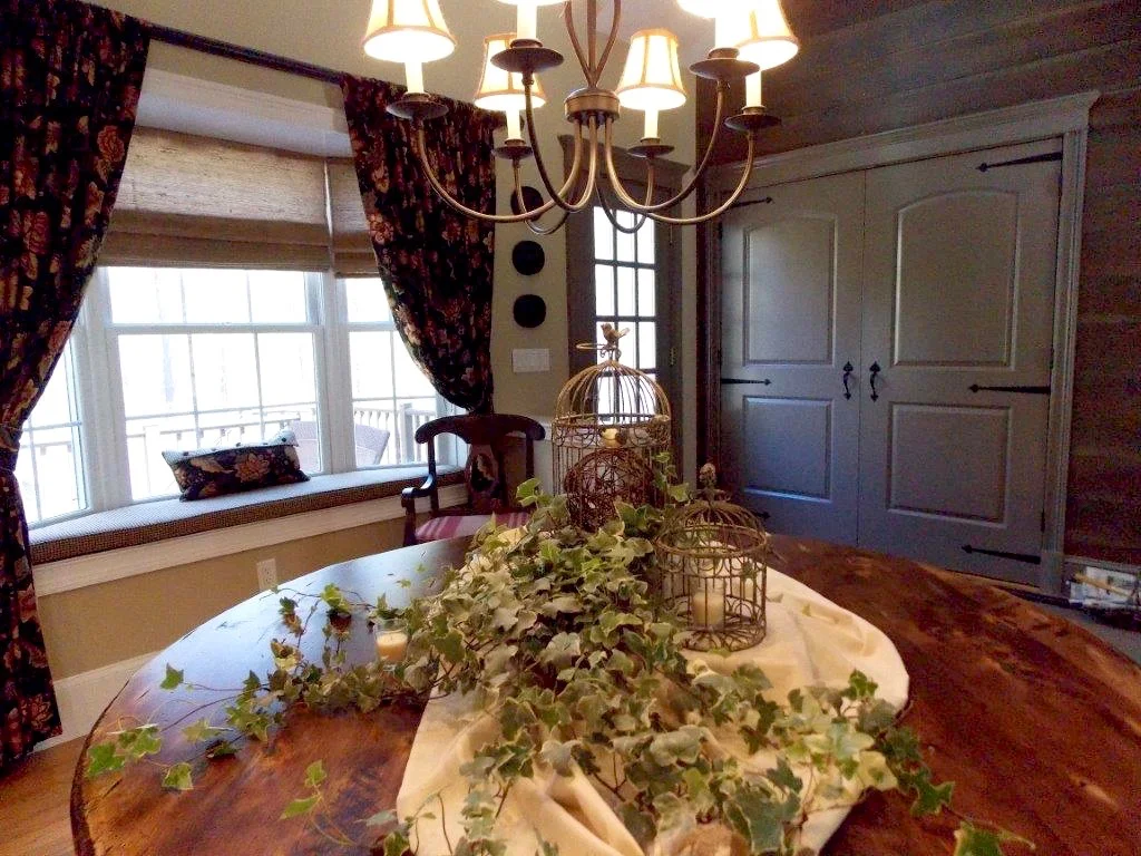 dessert station with spring theme-ivy.jpg