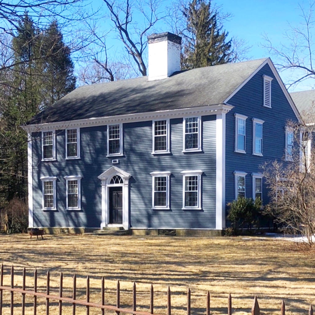 44 Farmers Row Groton, Massachusetts Linda smith davis