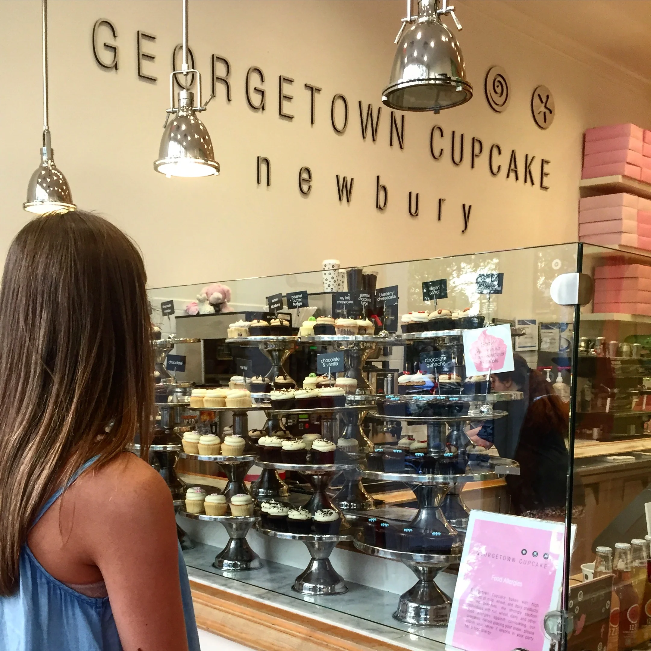 Georgetown Cupcake - Newbury Street, Boston, MA