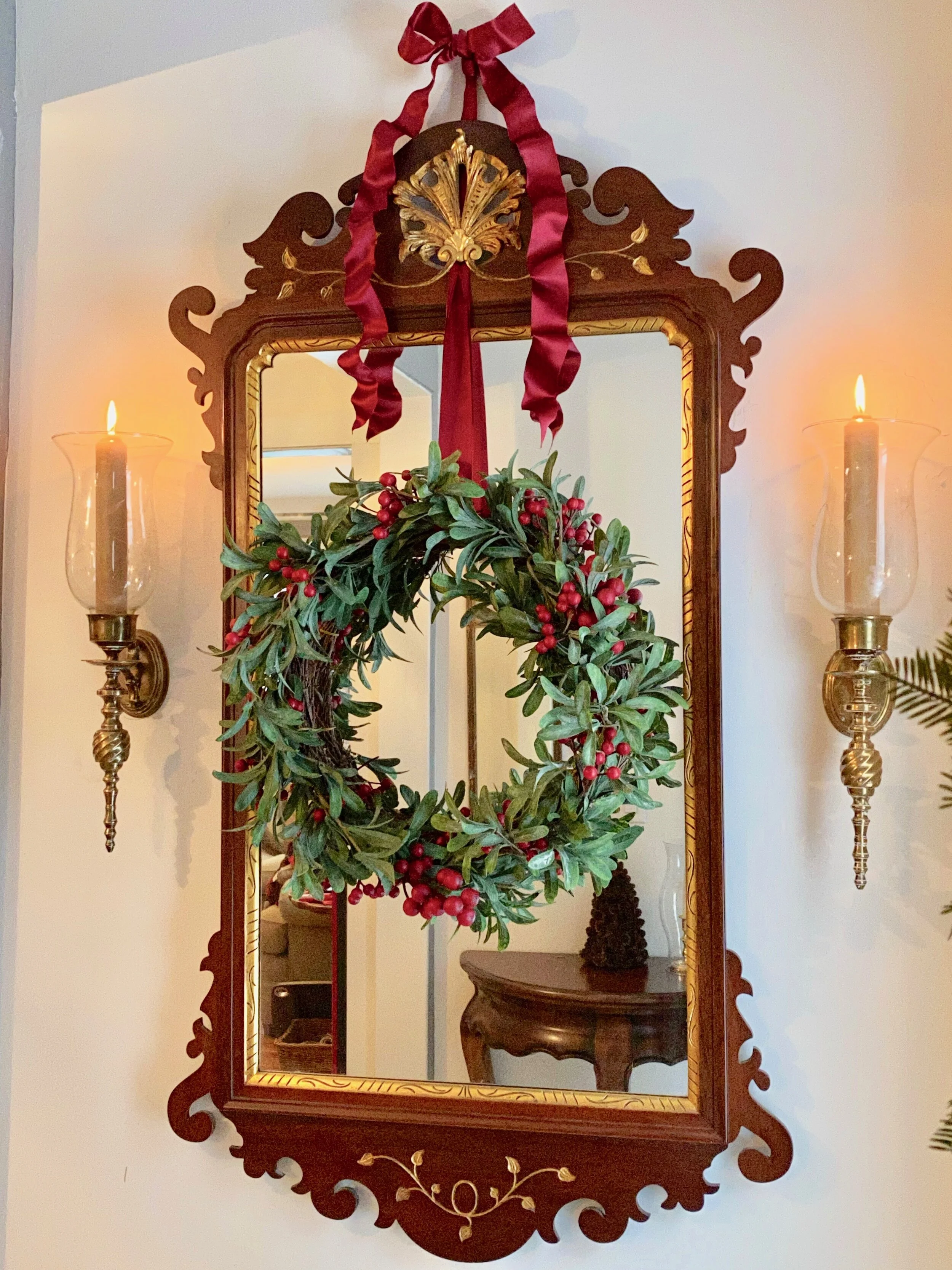 A New England Christmas home tour in our 1836 home. 